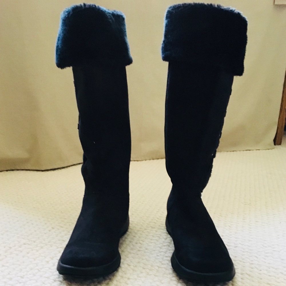 Black Boots